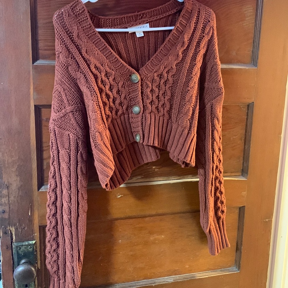 Cropped sweater